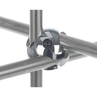 Dreiwinkel-Muffe, Duraluminium, d=19-23mm, Gewinde M4, Winkel 90+180+270°, aufgrund ihrer Beanspruchbarkeit geeignet für dreidimensionale Konstruktionen und Konstruktionen auf mehreren Ebenen.