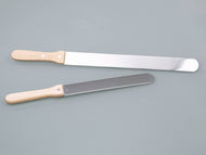 Spatel, Klinge V2A, Holzgriff, Länge 180 mm